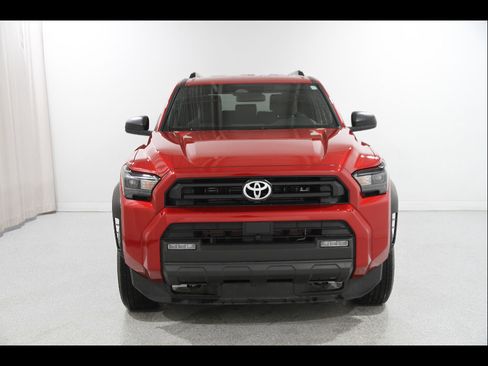 Used 2025 Toyota 4Runner SR5 image 2