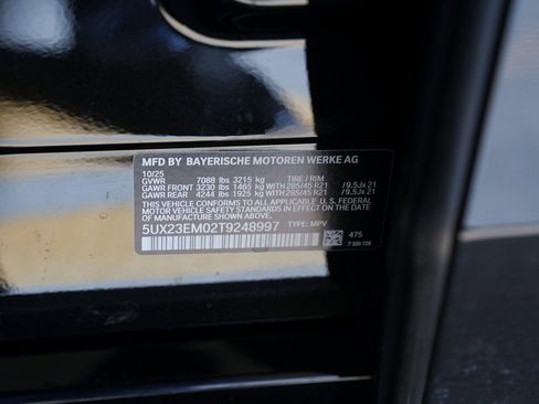 Used 2026 BMW X7 xDrive40i w/ Premium Package image 32