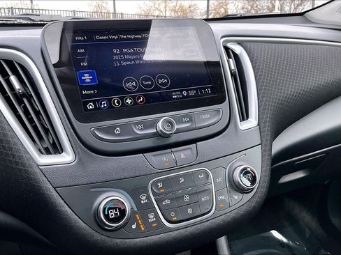 Used 2024 Chevrolet Malibu LT image 35
