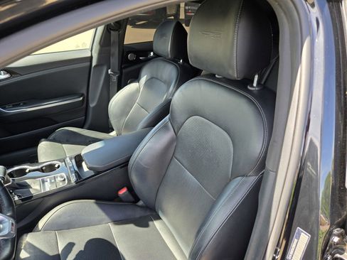 Used 2022 Kia Stinger GT-Line w/ Sun & Sound Package image 12