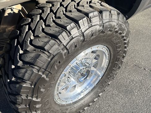 Used 2019 Chevrolet Silverado 2500 LT w/ Z71 Package, Off-Road image 12