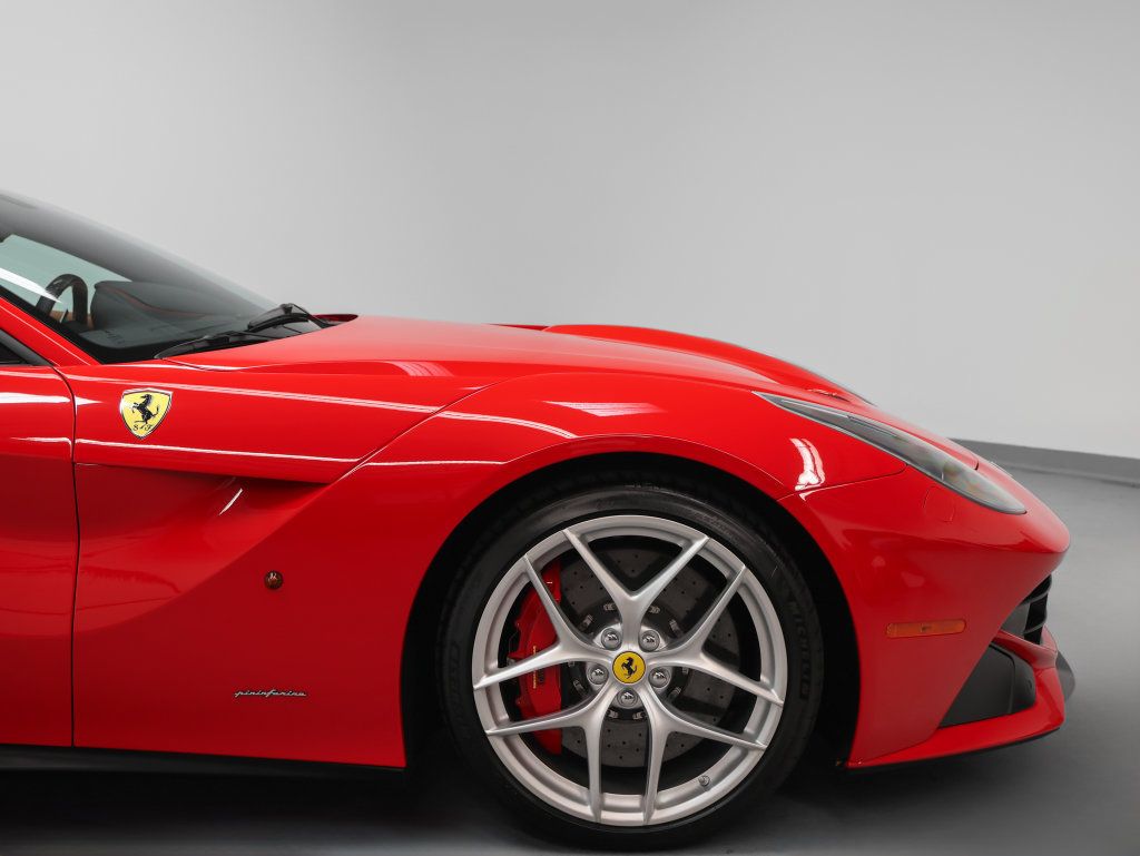 Certified 2017 Ferrari F12 Berlinetta RWD image 9