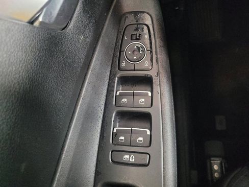 Used 2023 Hyundai Santa Fe SEL w/ Cargo Package image 27