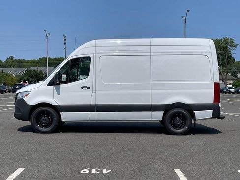 New 2026 Mercedes-Benz Sprinter 2500 image 2