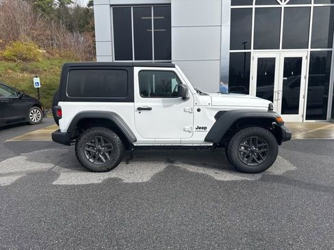 New 2026 Jeep Wrangler Sport S image 7