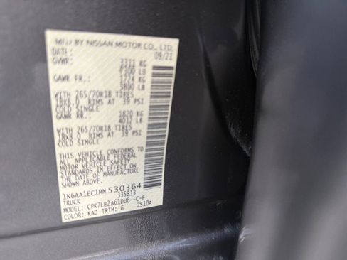 Used 2021 Nissan Titan SV w/ Accessory Utility Package image 39