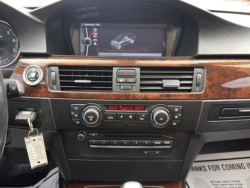 Used 2011 BMW 328i Sedan RWD image 20