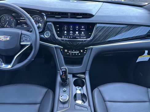 New 2025 Cadillac XT6 Premium Luxury w/ Technology Package image 15