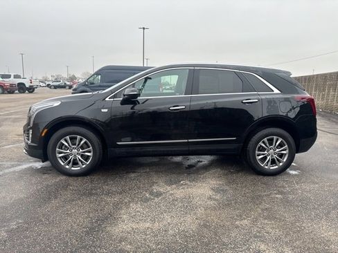 Used 2022 Cadillac XT5 Premium Luxury w/ LPO, Floor Liner Package image 4