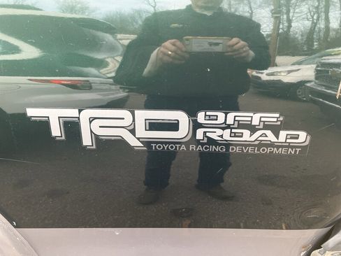 Used 2001 Toyota Tundra Limited image 14