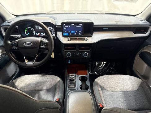 Used 2023 Ford Maverick XLT FWD image 15