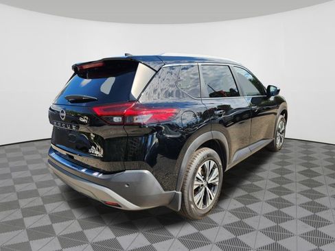 Certified 2023 Nissan Rogue SV w/ SV Premium B Package AWD/4WD image 4