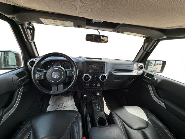 Used 2017 Jeep Wrangler Unlimited Rubicon w/ Connectivity Group AWD/4WD image 20