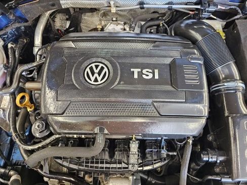 Used 2017 Volkswagen Golf Alltrack S image 39