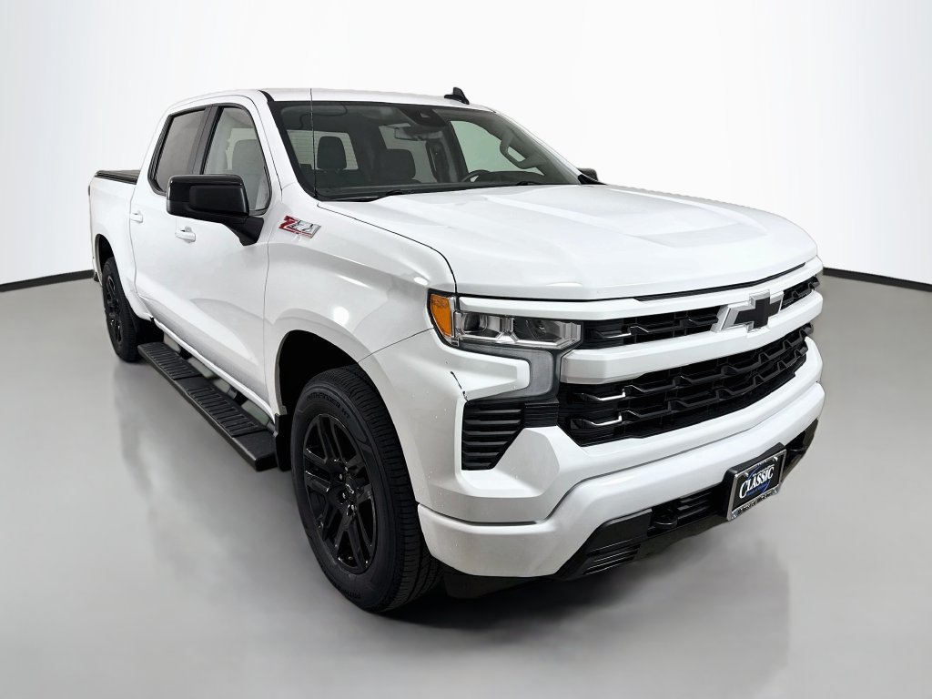 Used 2024 Chevrolet Silverado 1500 RST AWD/4WD image 1