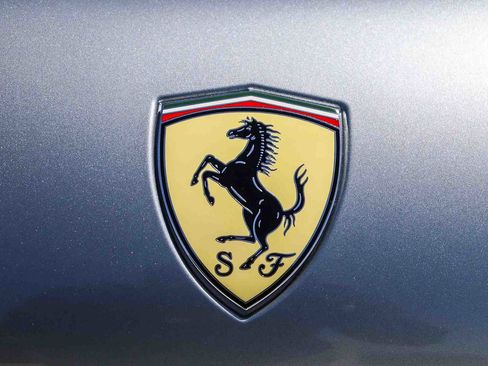 Used 2021 Ferrari Roma RWD image 39