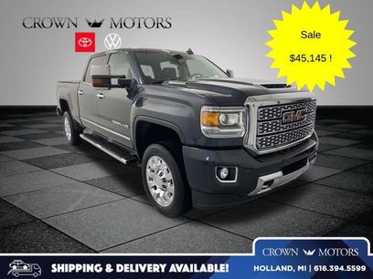 Used 2018 GMC Sierra 2500 Denali w/ Duramax Plus Package