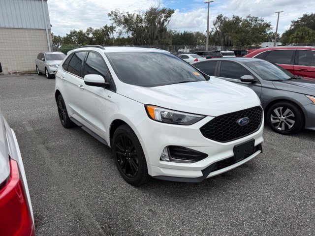 Certified 2024 Ford Edge ST-Line AWD/4WD image 2