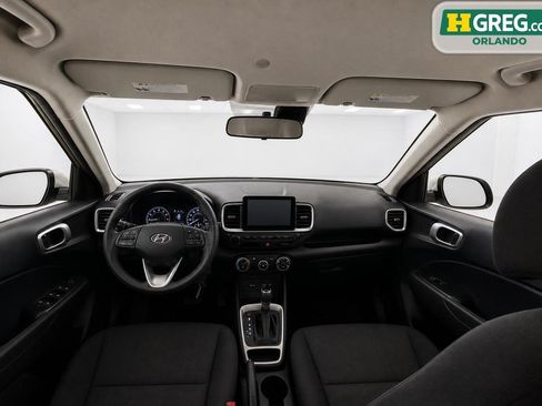 Used 2020 Hyundai Venue SE FWD image 14