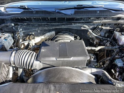 Used 2022 Chevrolet Silverado 2500 Custom w/ Custom Value Package image 31