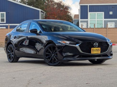 Used 2025 MAZDA MAZDA3 s image 2