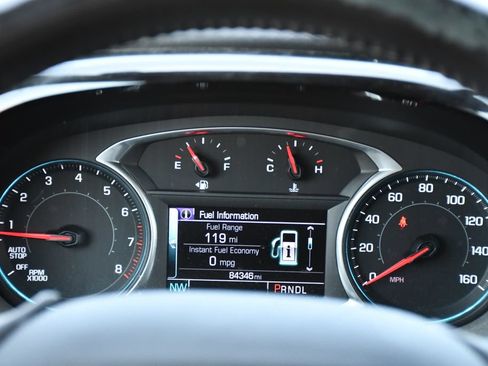 Used 2018 Chevrolet Traverse LT FWD image 27