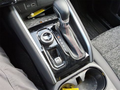 Certified 2024 Chevrolet Colorado Z71 w/ Z71 Convenience Package 2 image 33