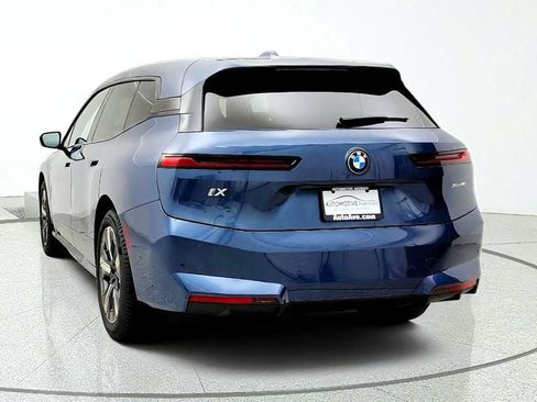 Used 2026 BMW iX xDrive45 w/ Premium Package AWD/4WD image 6