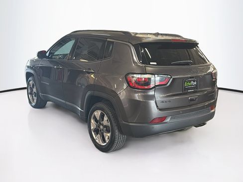 Used 2018 Jeep Compass Limited w/ Navigation Group AWD/4WD image 5