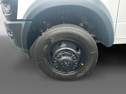 New 2025 RAM 4500 Tradesman image 15