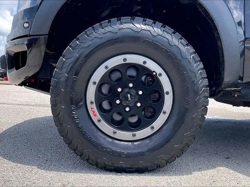 Used 2014 Ford F150 Raptor AWD/4WD image 35