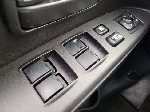 Used 2015 Mitsubishi Outlander Sport ES AWD/4WD image 27