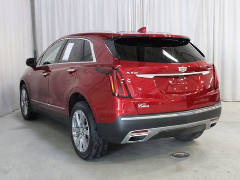 Used 2023 Cadillac XT5 Premium Luxury w/ Technology Package AWD/4WD image 25