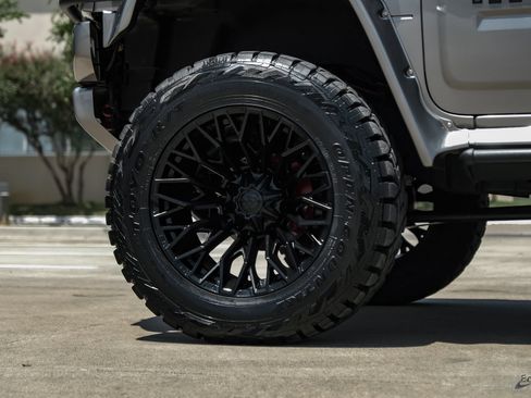 Used 2009 HUMMER H2 Luxury AWD/4WD image 95