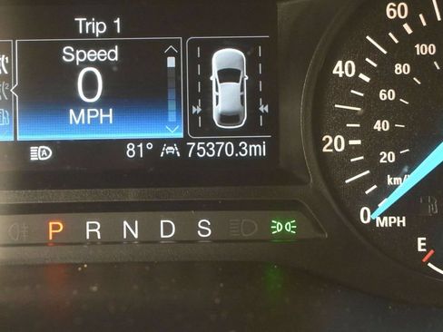 Used 2019 Ford Edge SE AWD/4WD image 17