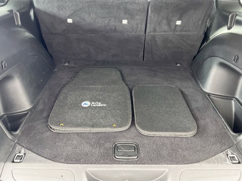 Used 2022 Jeep Grand Cherokee Limited image 26