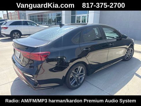 Used 2021 Kia Forte GT-Line w/ GT-Line Premium Package FWD image 3
