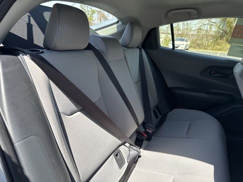 New 2024 Toyota Prius LE image 28