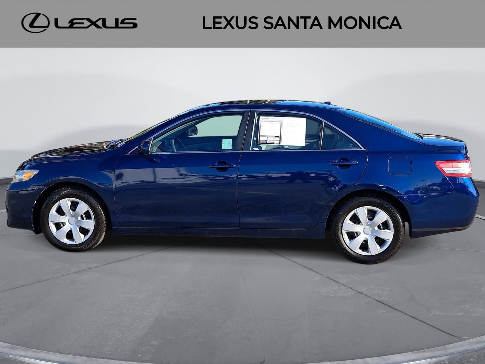 Used 2011 Toyota Camry LE FWD image 8