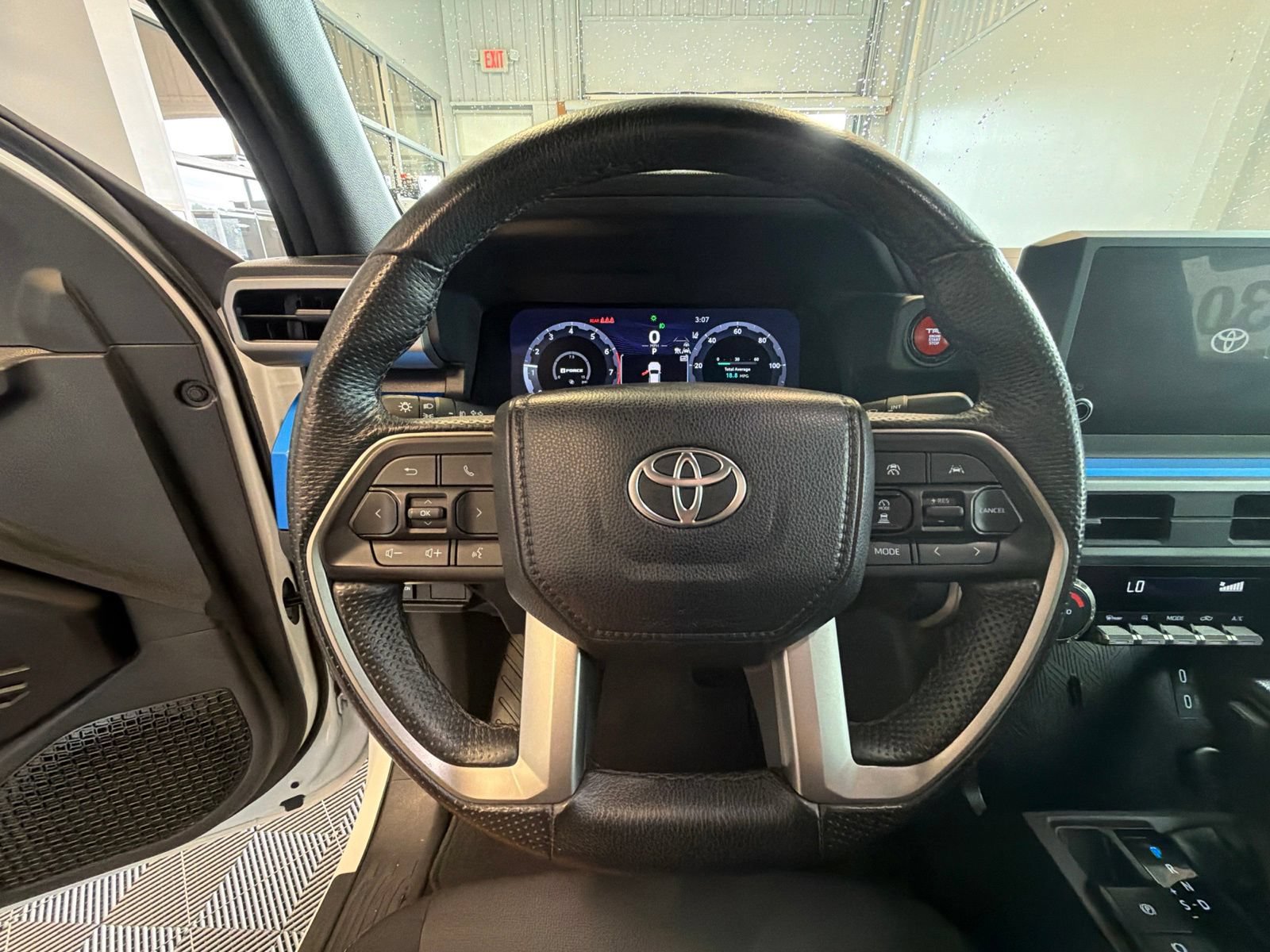 Used 2024 Toyota Tacoma TRD Off-Road AWD/4WD image 16