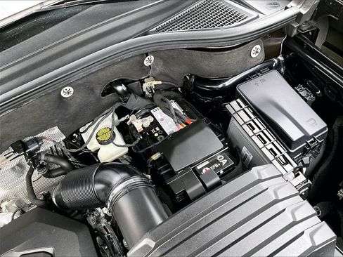 Used 2024 Volkswagen Atlas SEL Premium R-Line AWD/4WD image 32