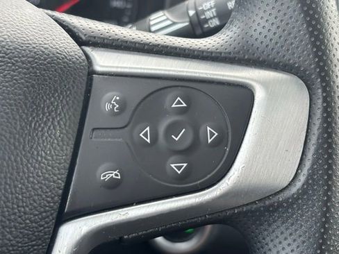 Used 2023 GMC Terrain SLE w/ Driver Convenience Package image 19