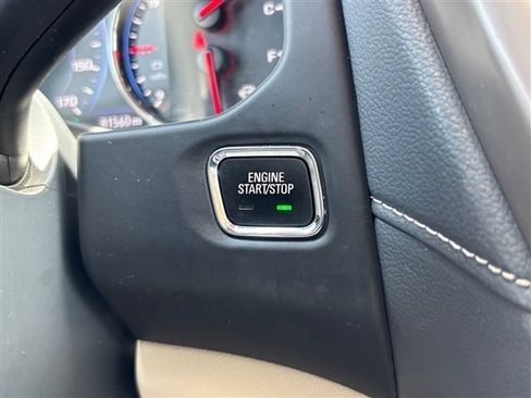 Used 2023 GMC Acadia Denali AWD/4WD image 29