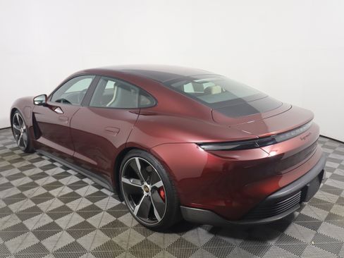 Certified 2021 Porsche Taycan 4S image 3