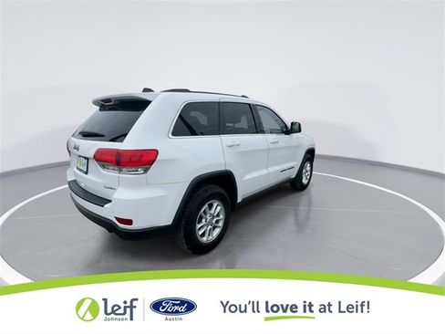 Used 2019 Jeep Grand Cherokee Laredo image 11