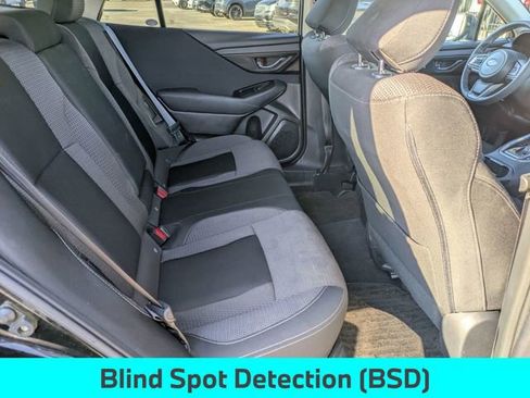 Used 2023 Subaru Outback Premium image 29