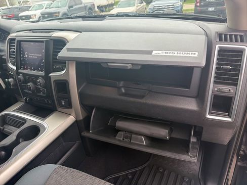 Used 2018 RAM 1500 Big Horn image 37