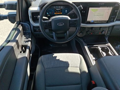New 2026 Ford F350 XLT w/ XLT Premium Package AWD/4WD image 7