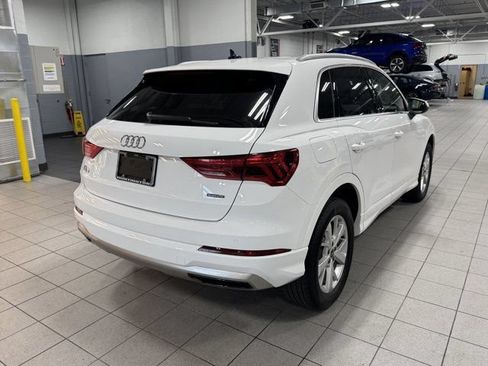 Certified 2023 Audi Q3 2.0T Premium w/ Convenience Package AWD/4WD image 5