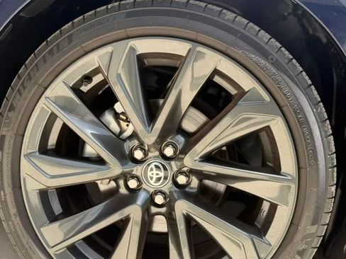Used 2025 Toyota Corolla SE FWD image 6